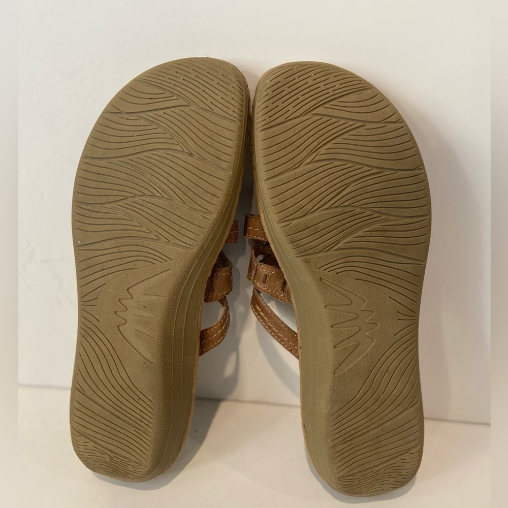 Michel Meynard~Comfy~Tan Leather~Cut-Out Triple Strap~Thong Wedge Sandal~Size 10 - Picture 11 of 12